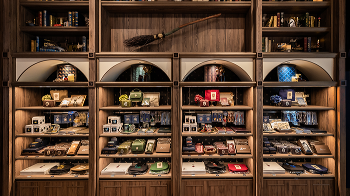 日本哈利波特周邊專賣店  「Harry Potter - Mahou Dokoro」台灣1號店開幕！ 9¾月台、霍格華茲肖像畫精緻還原　隱藏多比驚喜亮相