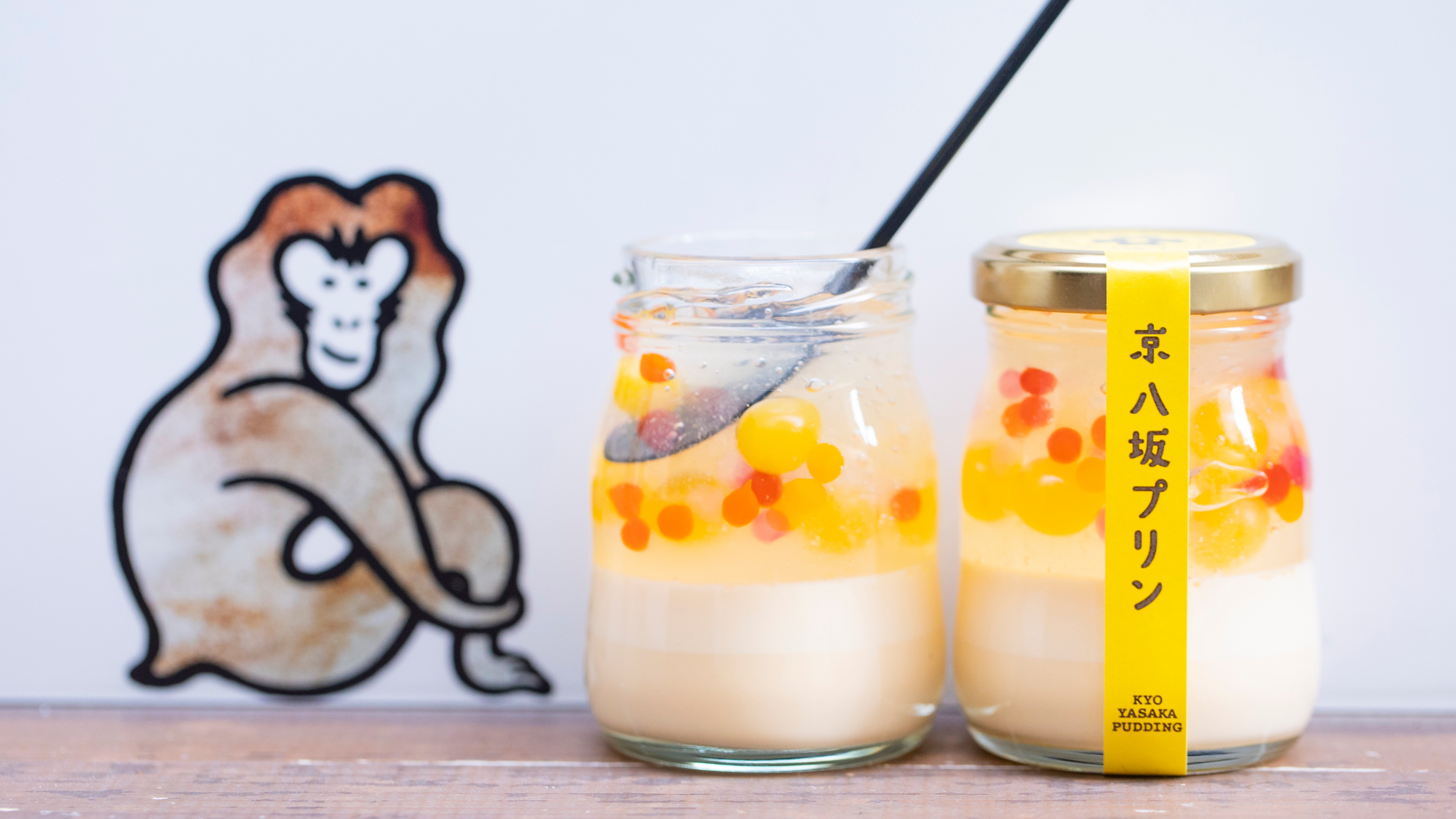 想吃看看YOSHIKI最愛的零食嗎？看藝人品鑑出你去日本必買的日本零食！