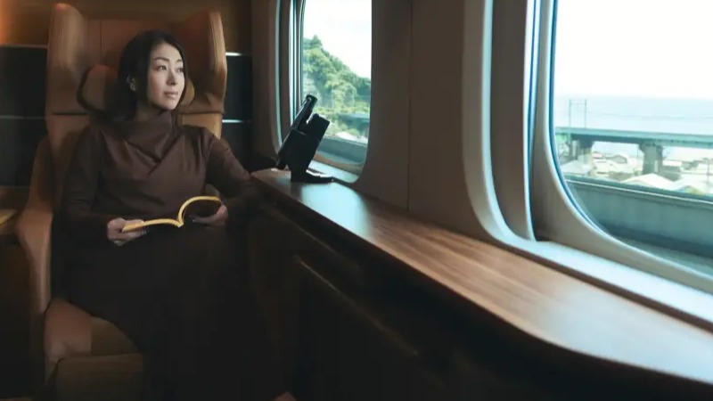 日本樂壇代表性歌姬宇多田光的新曲發表？松坂戶田的夫妻對決？日本最新廣告5選