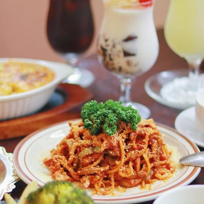 《初戀》看完餓了嗎？台北也吃得到日式拿坡里義大利麵料理在這裡