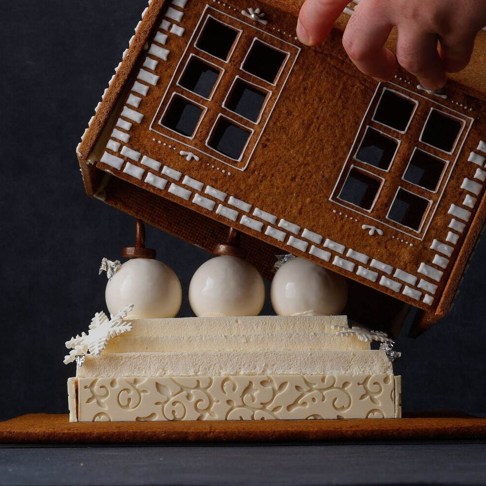 2024年日本聖誕蛋糕10選！除了糖果屋、珠寶盒與名牌包造型蛋糕之外，還有可以DIY的聖誕樹