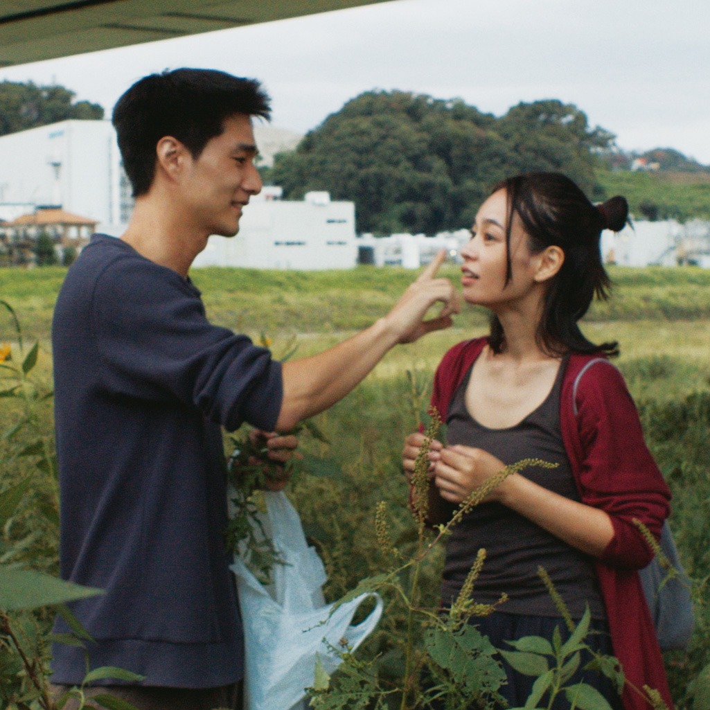 《花束般的戀愛》男星淪為小王？日本名導越川道夫拍出社會一角辛苦又渺小的愛情故事 《花芯蕩漾》