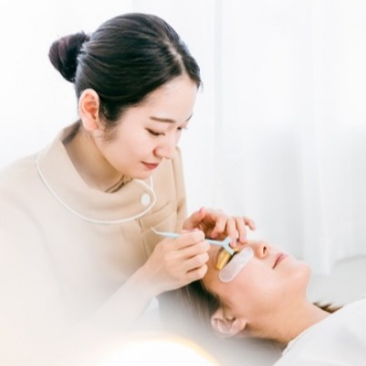 在日本美容院能做指甲外還可以燙睫毛？一起認識日本特有的美容院服務