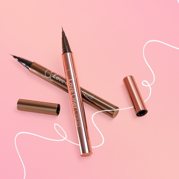 細節控必收！Love Liner推出新品0.01mm超激細眼線液筆 極細艾絲樂小兔聯名打造吸睛眼神