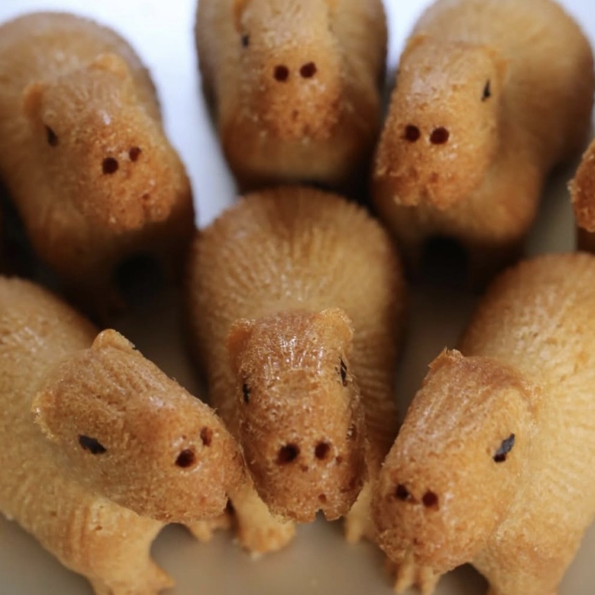 由巧手烘焙點心職人所帶來的擬真動物糕點，「八菓堂」打造出的烘焙點心動物世界