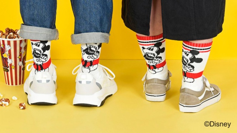 襪子專賣店「福助 fukuske」 聯名商品新登場！ 讓你天天將最喜愛的迪士尼或皮克斯角色穿在身上