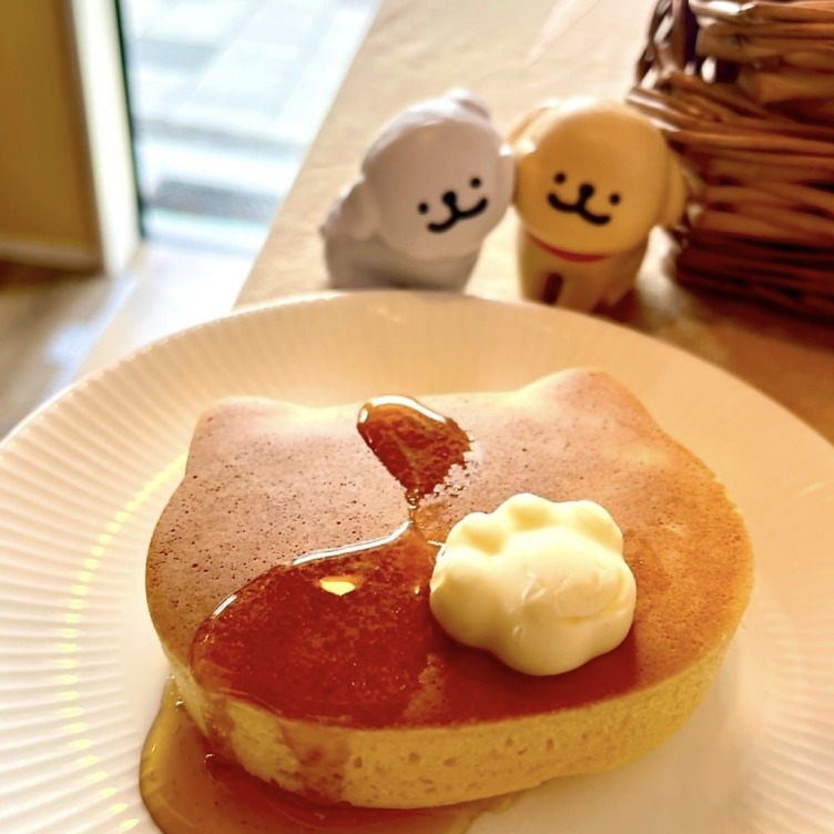 來兵庫須磨喝杯咖啡！一週只營業一天的咖啡店「こころね珈琲」，這裡有療癒的貓咪造型餐點