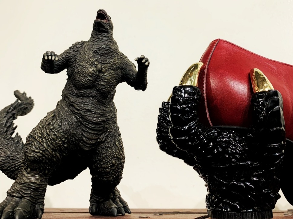 在奧斯卡紅毯上風靡全球的「哥吉拉鞋」訂得到？快關注松井諒祐所創立的時尚品牌「ha | za | ma」