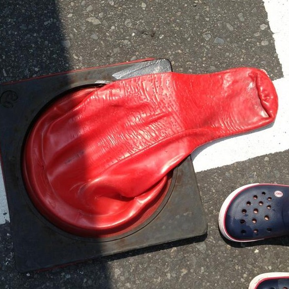 日本熱到交通栓融化、蝦在水中被煮熟？史上罕見高溫創下歷史紀錄