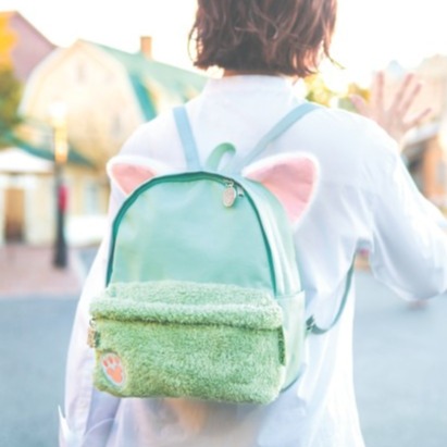 東京迪士尼海洋達菲與他的好朋友們全新商品又來啦！這次就與達菲一同在雨中盡情玩耍