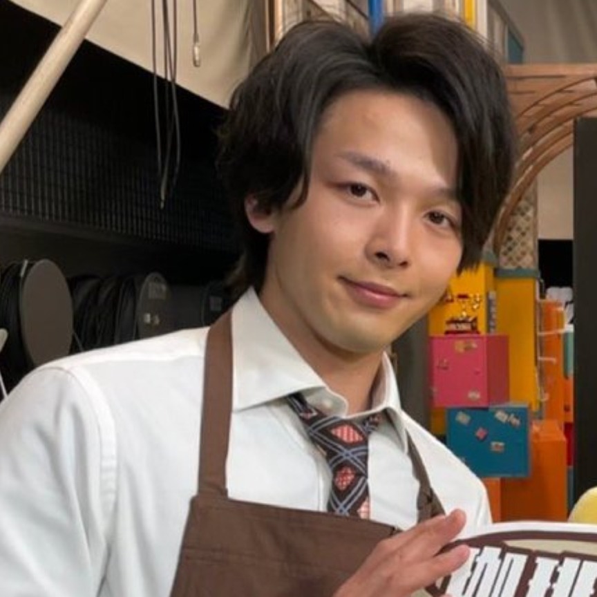 中村倫也閃婚甜曬夫妻自畫像，現身老婆節目舉止閃瞎網友