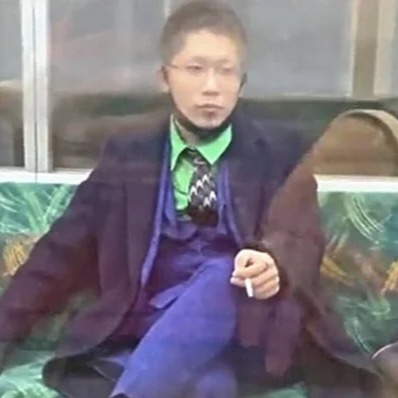裝扮成小丑的隨機攻擊狂，為萬聖節劃上血痕的「京王線襲擊事件」