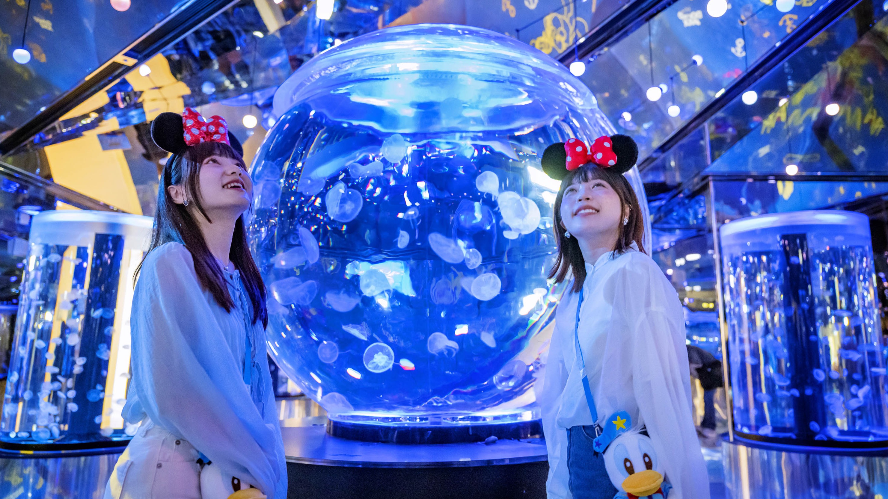 迪士尼首度跨界日系水族館，歡慶唐老鴨 90 周年！ Xpark 暑期特展《Let’s Xparty！九十要派對！》