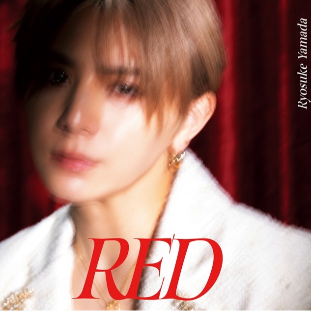 山田涼介首張個人專輯《RED》發行首周便勇奪排行榜冠軍,登上台北捷運電視牆問候台粉