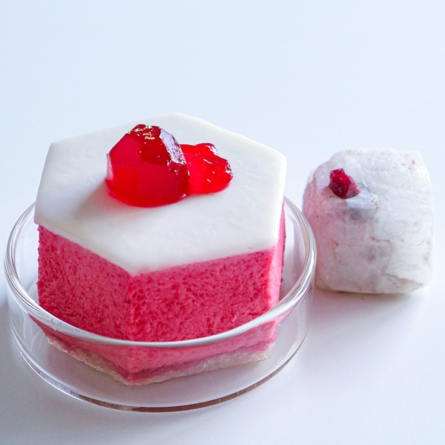 宛如絢麗奪目的寶石！礦物系甜點咖啡廳「Usaginonedoko」，為你獻上精緻夢幻的寶石甜點