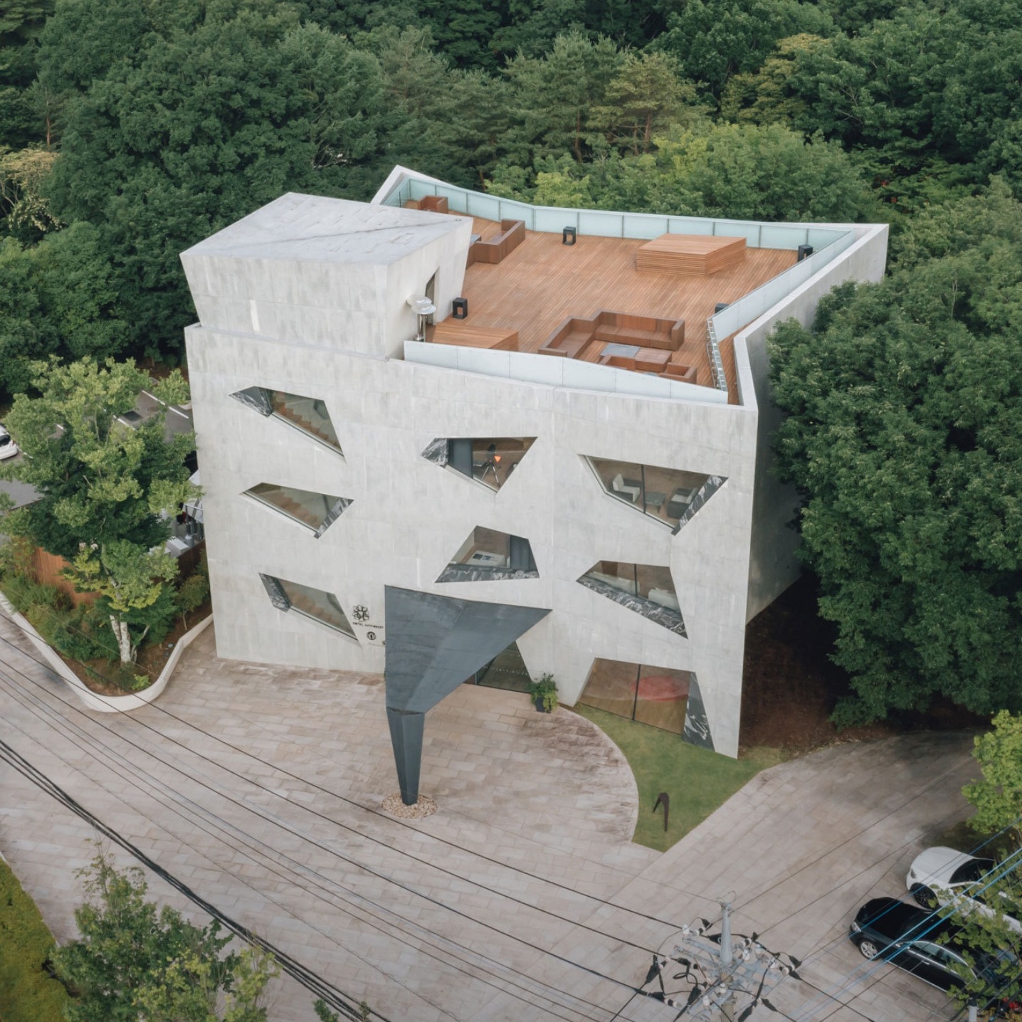 親眼見識頂尖建築工藝！必去的日本知名建築師的精心之作8選