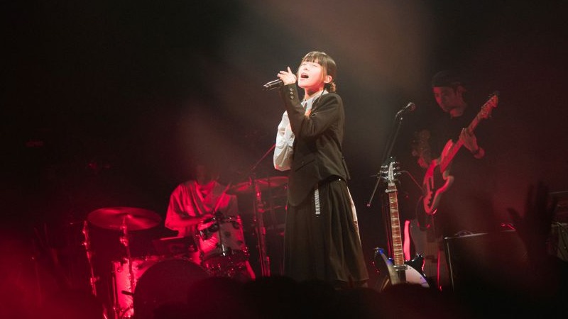 八木海莉第一次出國就來台灣！專場嗨唱23曲，秀中文告白「我愛你們」