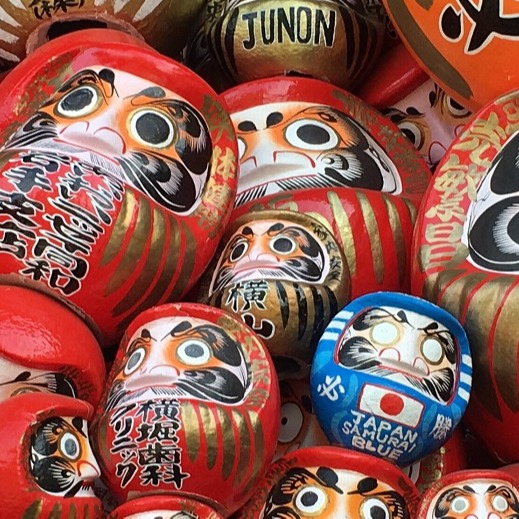 認識日本新年三大達摩市集！日本新春開運的達摩由來是？該怎麼使用達摩？