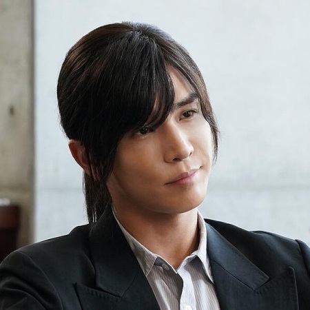 岩田剛典主演日劇《DOCTOR PRICE》化身黑暗英雄，與蒔田彩珠攜手打擊罪惡！