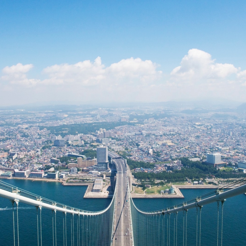 ​​欣賞神戶療癒海景：明石海峽大橋震撼登頂體驗・周邊觀海景點、最美咖啡店全收錄
