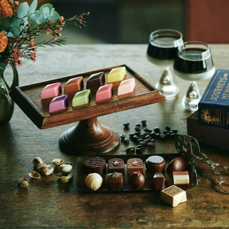 Morozoff 2025 年情人節「旅行回憶」巧克力盒美麗又夢幻