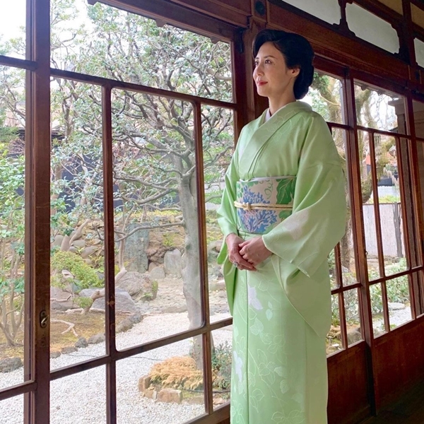 日劇《獻給國王的無名指》松嶋菜菜子和服介紹！不只好看更是根據劇情精心打造的安排