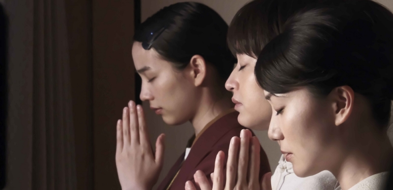 電影《天間莊三姊妹》原作以Non為主角雛形，「小海女」再次徜徉大海當海豚訓練師，和海豚一起受訓兩星期