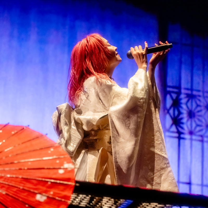 【現場報導】LiSA 睽違六年演唱會熱力嗨翻台北!展現誠意中文獻唱〈天黑黑〉,與粉絲相約下次攻蛋