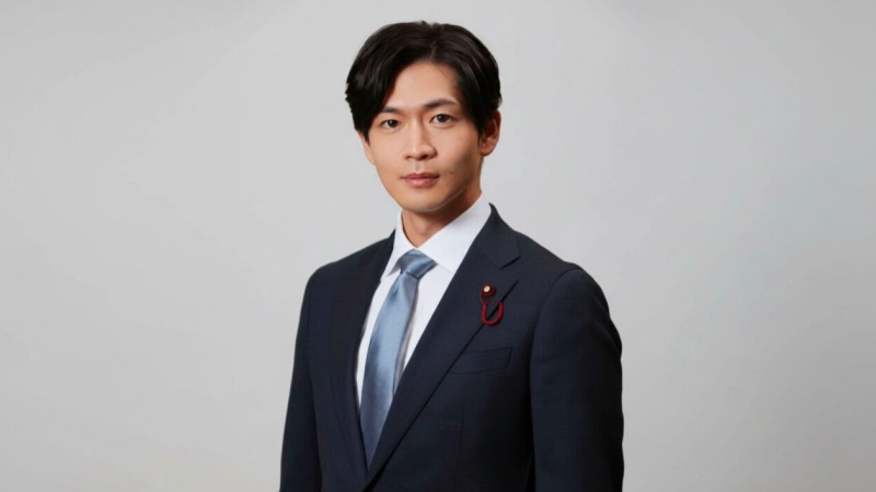 演員松下洸平為何能讓觀眾如此著迷？《豐臣兄弟！》與《銀河的一票》中展現危險魅力