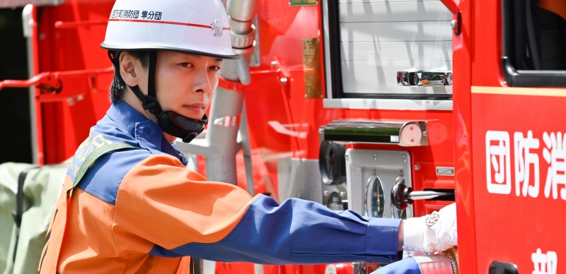 2023夏季日劇推薦《隼消防團》：美麗的靜謐村莊竟然暗藏著戰慄的恐怖秘密！