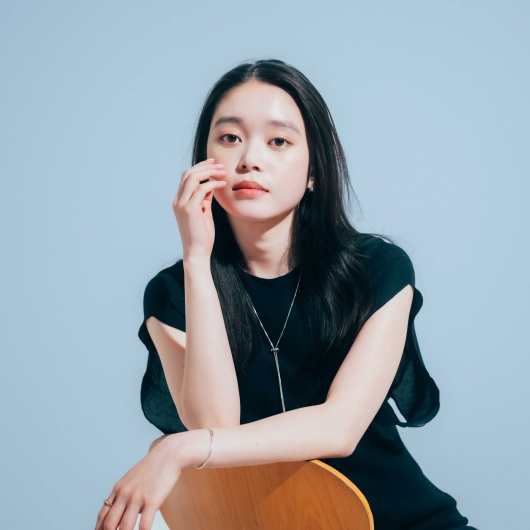 新生代演員高石明里主演《怪談作家之妻》，如願成為NHK晨間劇女主角！