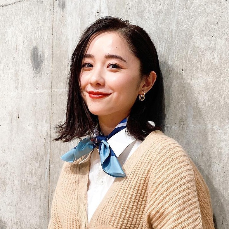 日劇《反英雄》的高冷菁英律師就是她！演員「堀田真由」的作品介紹