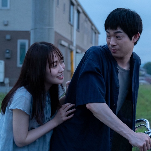 渡邊大知主演深夜日劇《羅曼史暴風圈》KKTV精彩上架!第一集結尾就有驚人的超展開!?