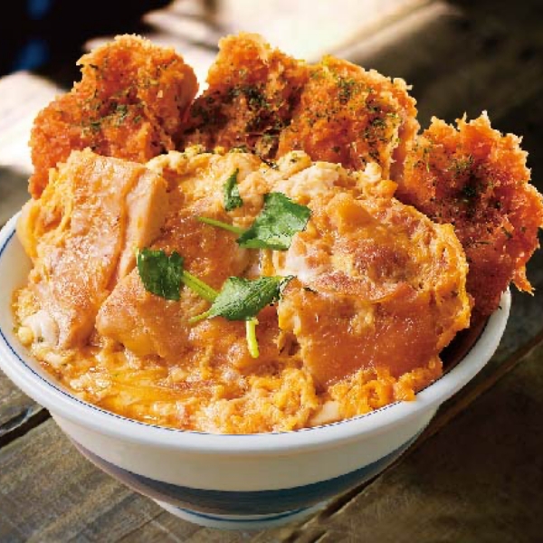 吉豚屋歡馨樂食祭開丼啦！應景新品酥炸雞排親子丼 酥脆滑潤兩種口感太欠吃