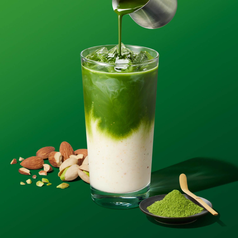日本星巴克茶飲專賣店初夏限定飲品第一彈上市,開心果奶 x 抹茶神組合必喝!