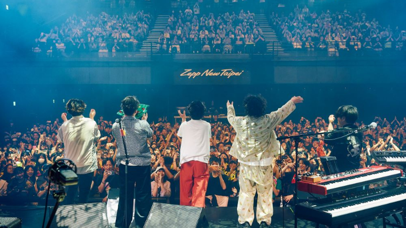 【現場報導】日本搖滾樂團「通心粉鉛筆」首度登台，「水啦！」連發，粉絲開心 HIGH 跳全場