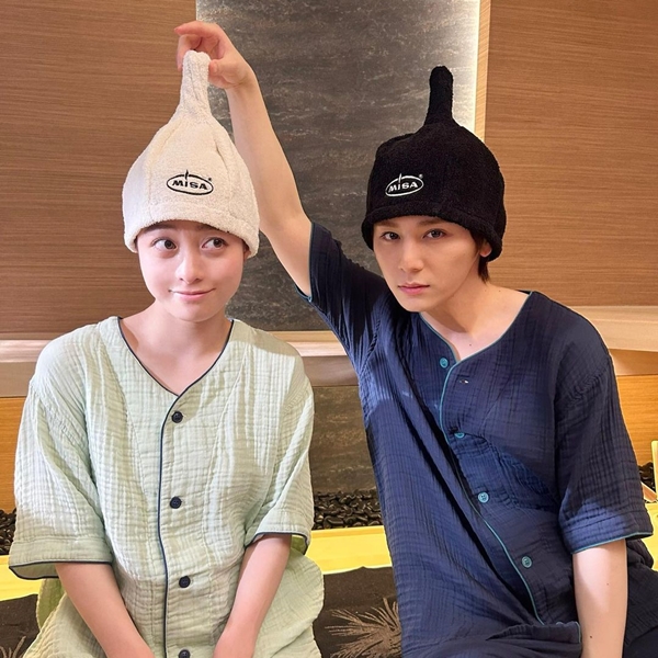 日劇《獻給國王的無名指》橋本環奈跟山田涼介的情侶睡衣!不只好穿可愛更出自日本老字號品牌