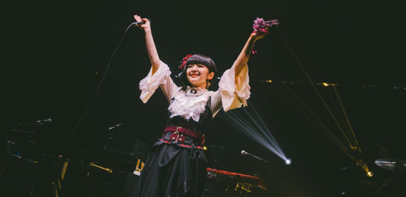 《進擊的巨人》神曲歌姬小林未郁回來了！4月19日登Legacy Taipei打造史詩級音樂盛宴