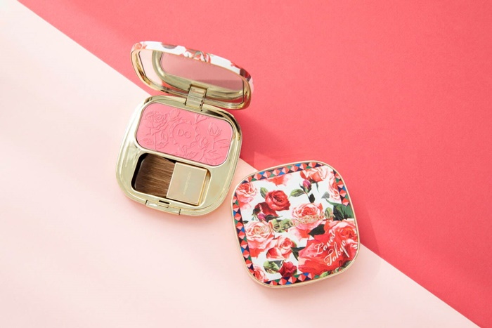 LUSH OF ROSES LUMINOUS CHEEK COLOUR LOVE COLLECTOR