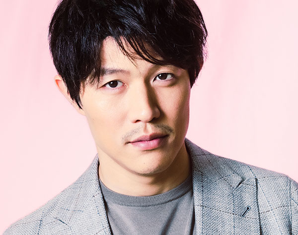 鈴木亮平