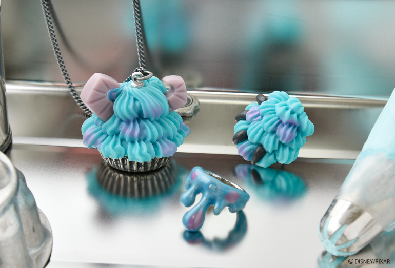 Q-pot. Monsters COLLECTION sulley