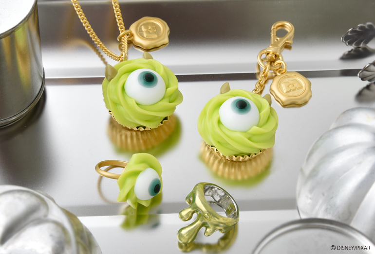 Q-pot. Monsters COLLECTION mike