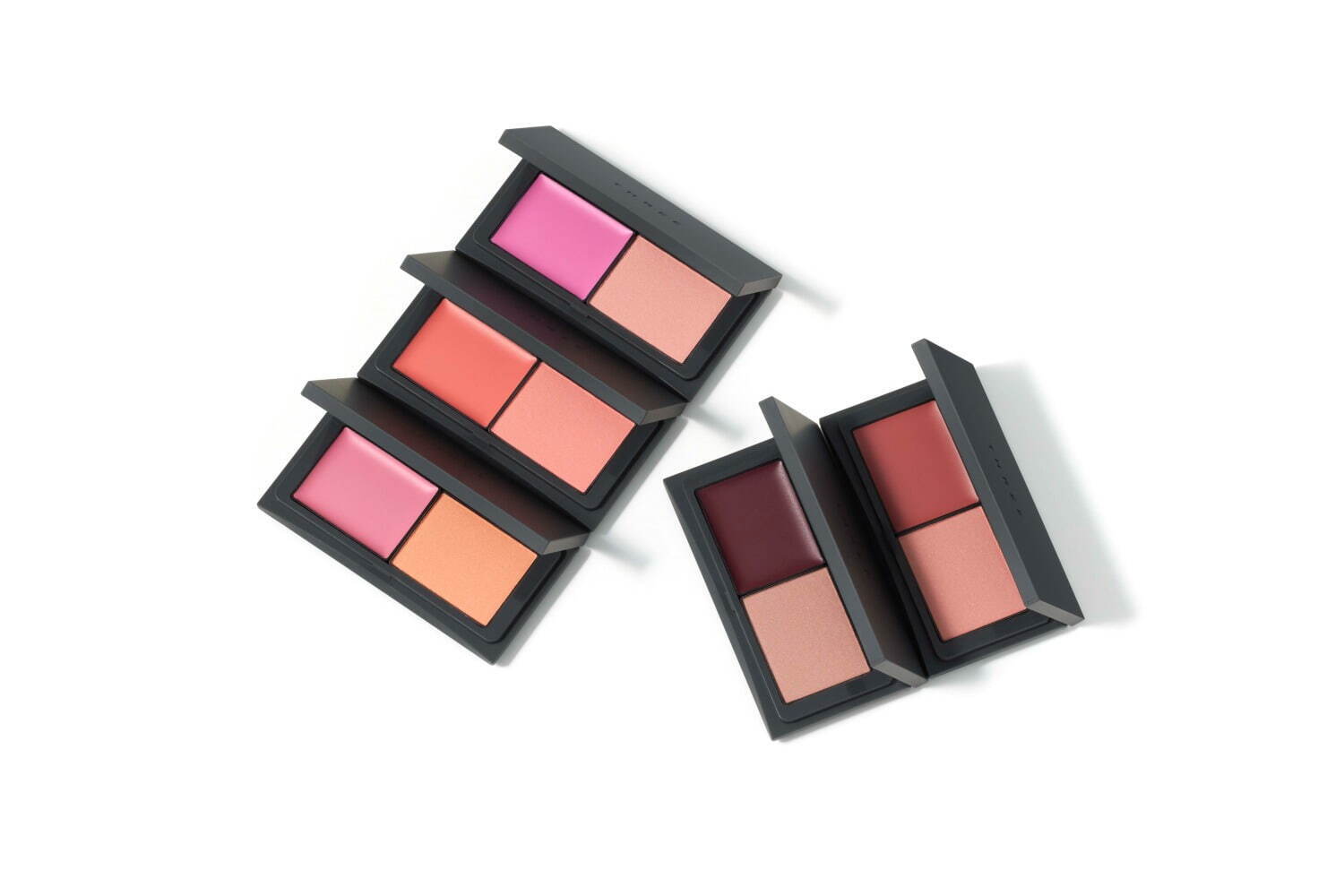 THREE 蜜光雙采修容