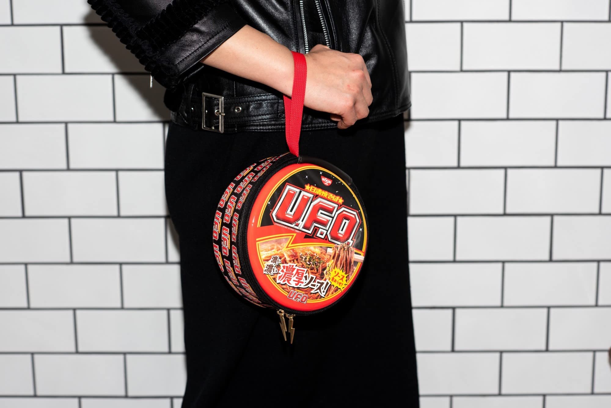 炒麵造型收納包大搭配示範