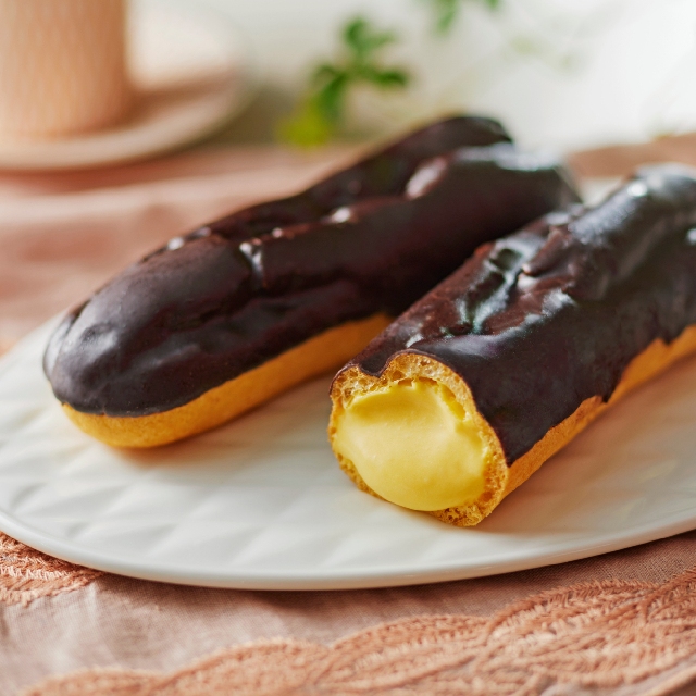 LAWSON_UCHICAFE_生卡士達閃電泡芙