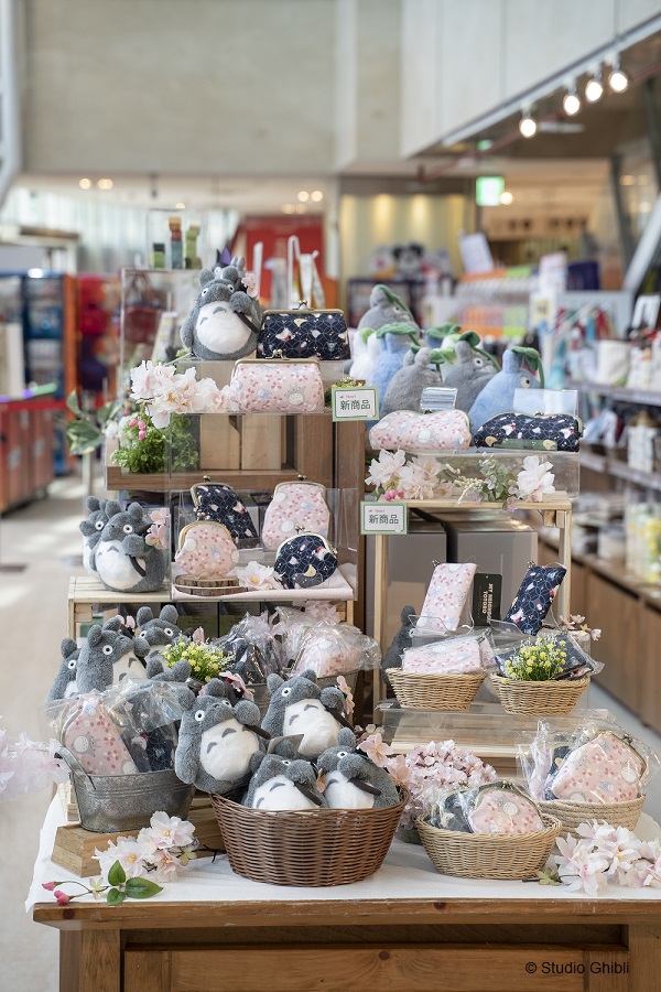 吉卜力橡子共和國高雄一號店