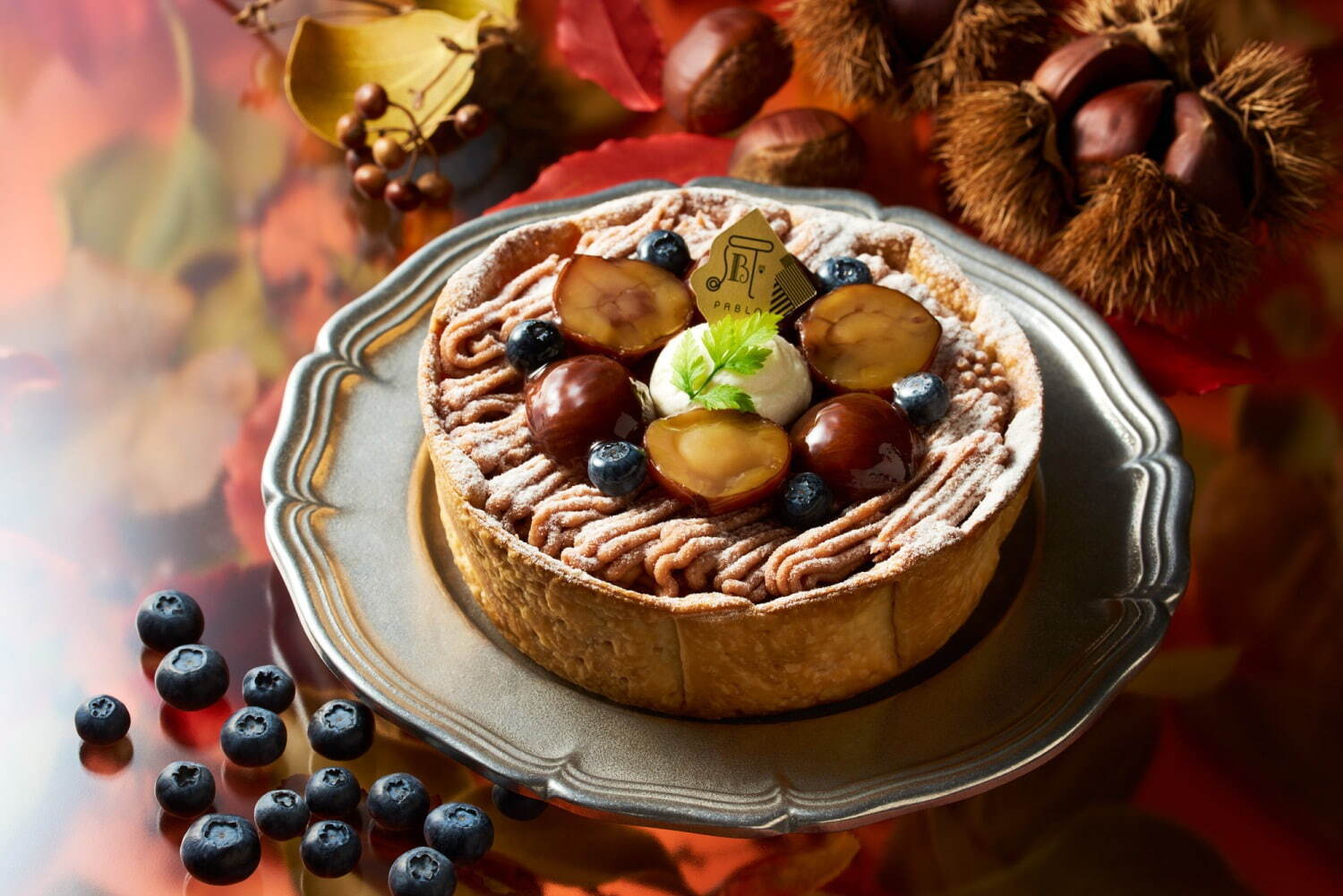 2022年11月_美麗甜點_pablo_糖煮栗子與藍莓的蒙布朗起士塔