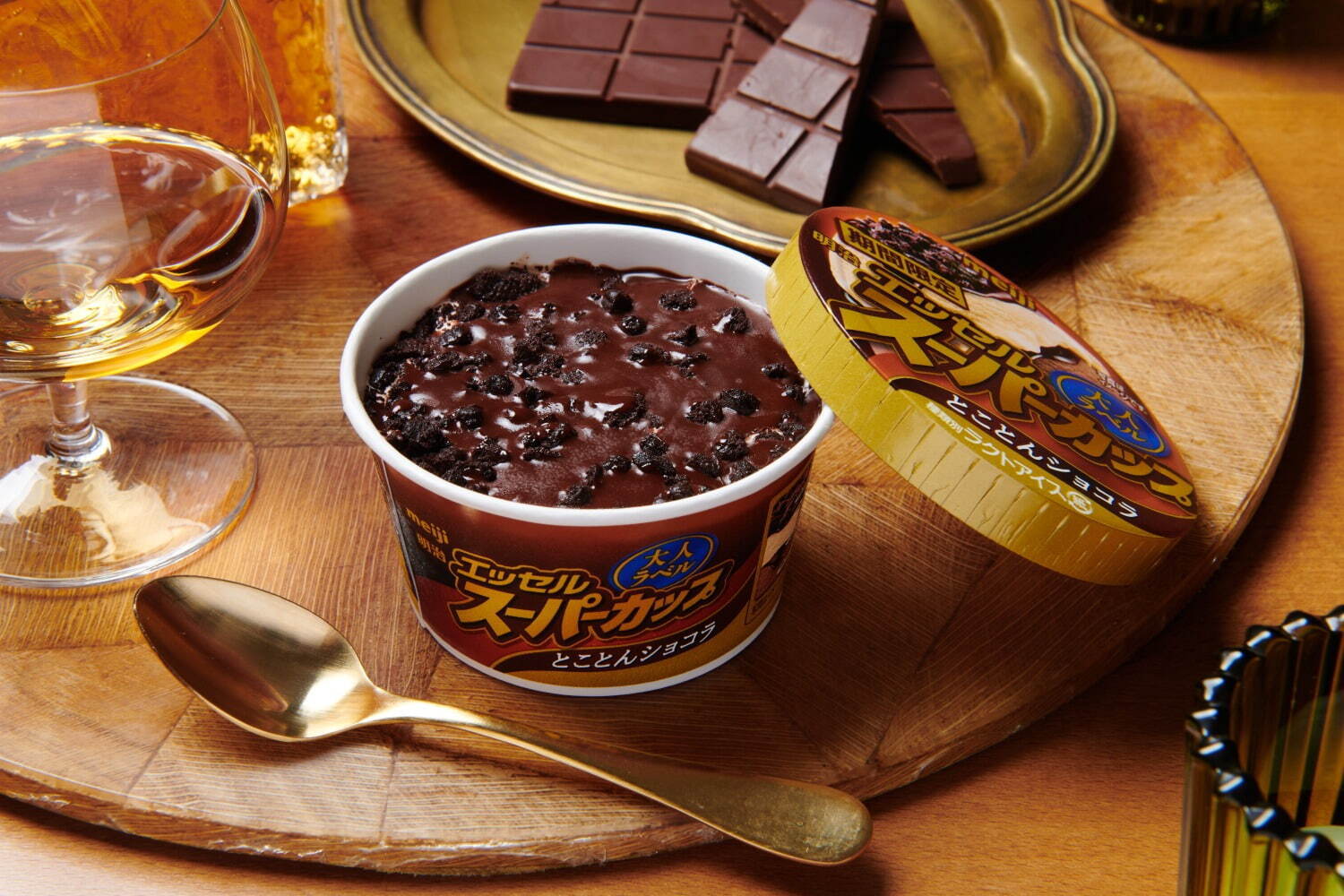 明治_Essel Super Cup冰淇淋_大人的巧克力