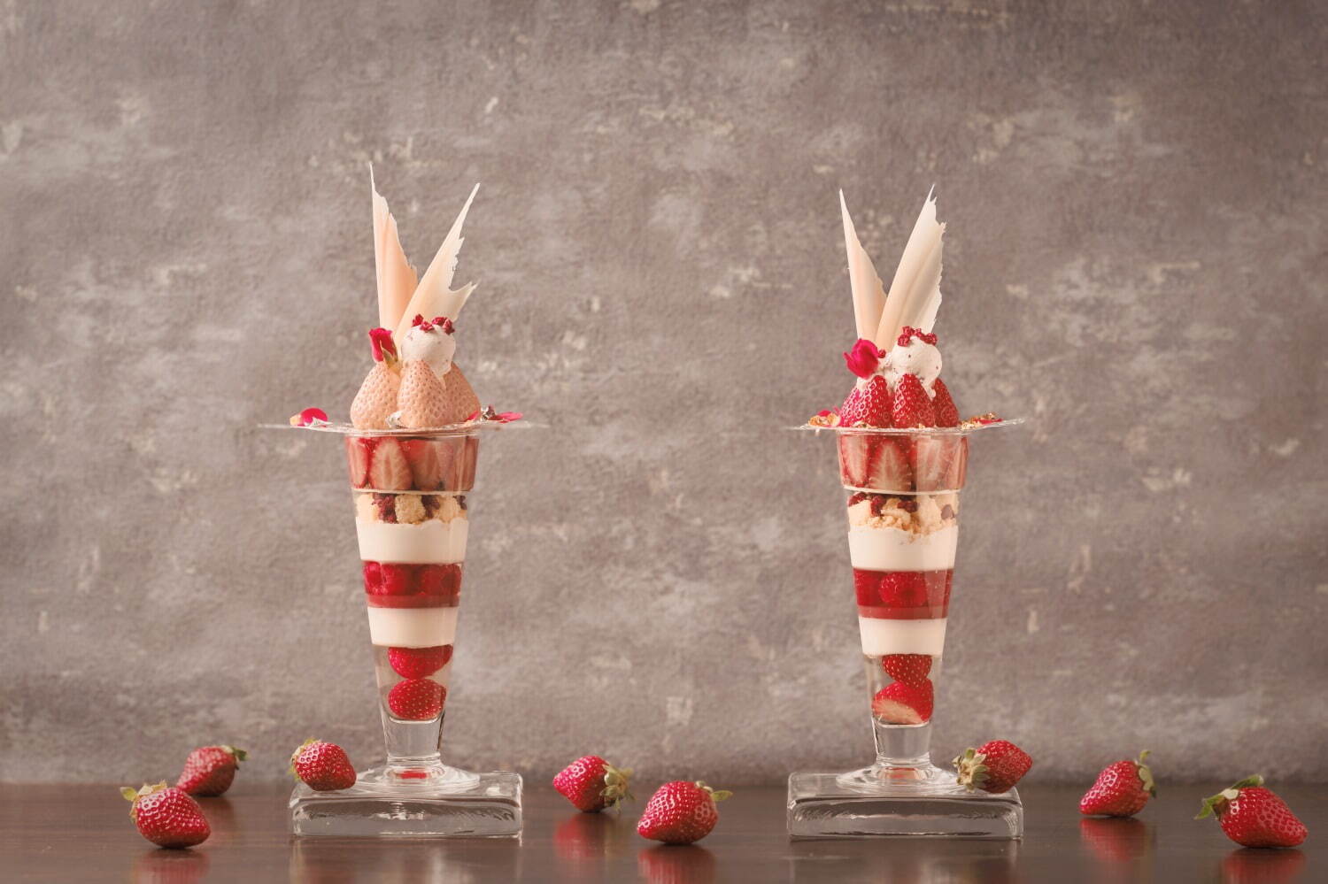 2023年1月_美麗甜點_Ristorante Mangere Water Edge YOKOHAMA_白草莓特級聖代