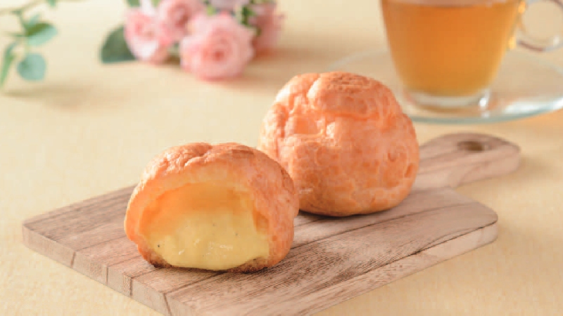 LAWSON_Uchi Café_濃密卡司達泡芙